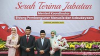 Cak Imin resmi menjadi Menko Bidang Pemberdayaan Masyarakat menggantikan Menko Pembangunan Manusia dan Kebudayaan (PMK) periode 2019-2024 Muhadjir Effendy. 