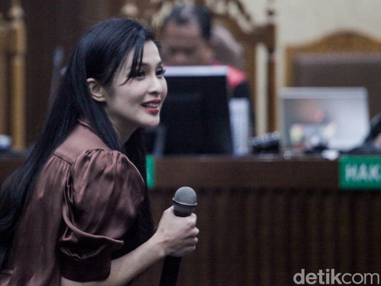 Sandra Dewi Bersaksi untuk Harvey Moeis, Ditanya soal Mobil-Tas Branded