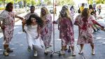 Seram.. Banyak Zombie Berkeliaran di Kawasan Santiago Chile