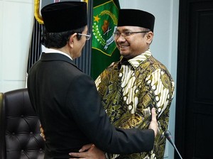Gus Yaqut Sertijab ke Nasaruddin Umar: Ini Bukan Menag Kaleng-kaleng