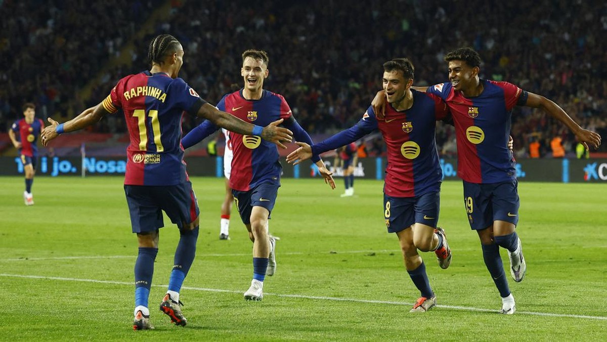 Barcelona sudah mengemas 33 gol dalam 10 pertandingan pertamanya di LaLiga musim ini, tertajam setelah era Pep Guardiola di 2008/09. (Foto: REUTERS/Albert Gea)