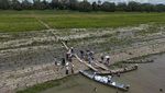 Sungai Amazon Kolombia Dilanda Kekeringan Parah