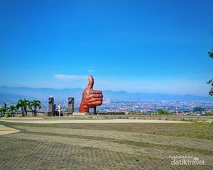Wisata Pasir Kunci, Perpaduan Alam dan Budaya yang Menawan