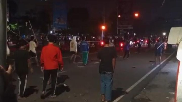 Aksi tawuran kembali terjadi di Palembang, Sumsel.