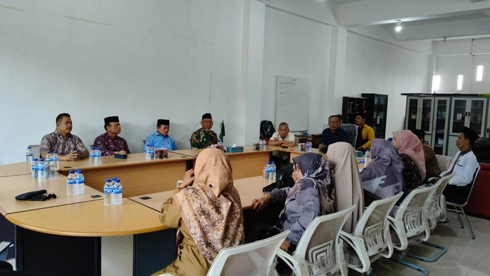 Al Haris kunjungi PW Muhammadiyah Jambi.