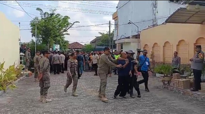 Debat Pilbup Madiun nyaris diwarnai pengeroyokan karena salah paham