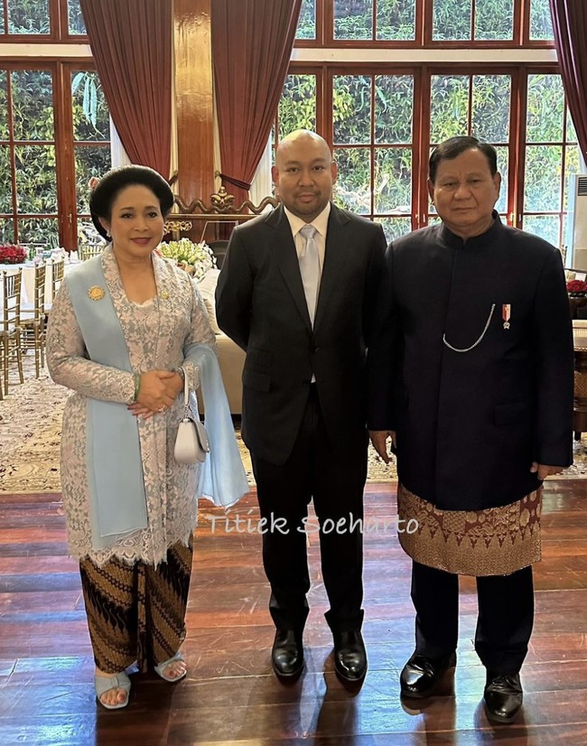 Ketika Prabowo dilantik pada Minggu (20/10/2024), tidak ada ibu negara di sisinya. Namun, putra semata wayangnya, Didit Hediprasetyo, ikut menjadi pendamping. (Foto: Instagram)