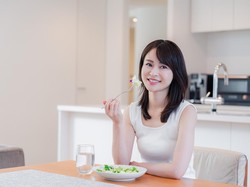 Kaleidoskop Tren Diet 2024, Lean Keto Hingga Makan Sehat a la TikTokers