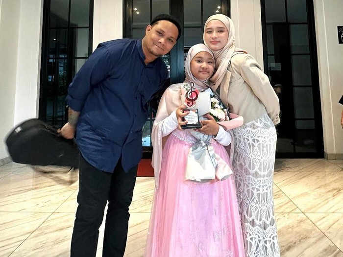 Inara Rusli dan Virgoun Kompak di Recital Concert Starla