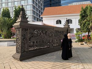 Karya Instalasi Entang Wiharso Memukau di Galeri Nasional