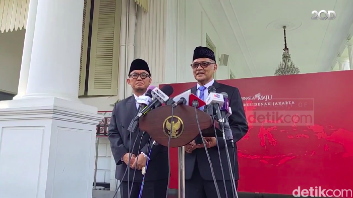KH Moch Irfan Yusuf atau Gus Irfan dalam konferensi pers usai dilantik menjadi Kepala Badan Penyelenggara Haji, Selasa (22/10/20224).