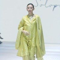 Fashion show busana terbaru Soloputri di Jakarta Fashion Week [JFW] 2025, di City Hall, Pondok Indah mall 3, Jakarta Selatan, Senin [21/10/2024]. Foto: Mohammad Abduh/detikcom.