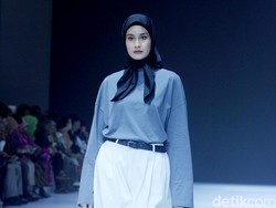 10 Koleksi Busana Monokrom dari Sabamodest by Rani Hatta di JFW 2025