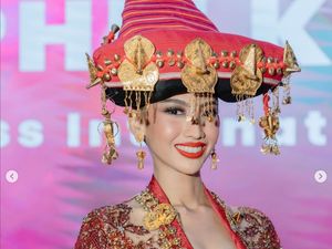 Potret Sophie Kirana Wakili RI di Miss International, Pakai Kostum Ratu Karo