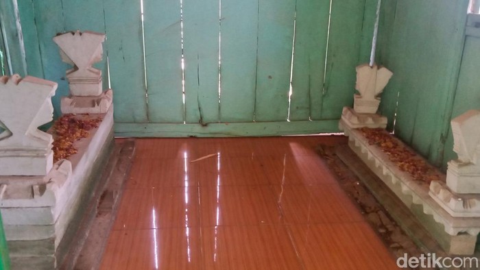 Makam KH Imam Rozi Singo Manjat di Tempursari, Klaten. Foto diunggah Selasa (22/10/2024).