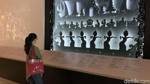 Museum Nasional di Jakarta resmi dibuka kembali untuk pengunjung pada Selasa (15/10/2024) setelah penutupan sementara akibat kebakaran yang melanda Gedung A.
