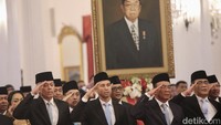 Mereka yang dilantik beberapa diantaranya; Plt. Ketum PPP Mardiono sebagai Utusan Khusus Presiden Bidang Ketahanan Pangan, Pendakwah Miftah Maulana Habiburrahman (Gus Miftah) sebagai Utusan Khusus Presiden Bidang Kerukunan Beragama dan Pembinaan Sarana Keagamaan, dan Artis Raffi Ahmad sebagai Utusan Khusus Presiden Bidang Pembinaan Generasi Muda dan Pekerja.  