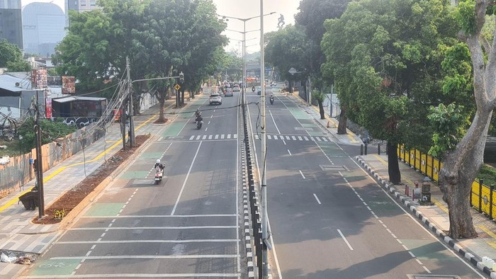Penampakan terkini wajah baru trotoar di Pancoran