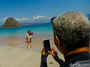 Tarif Foto Pre-wedding di TN Komodo Mahal! WNI Rp 1 Juta, WNA Rp 3 Juta