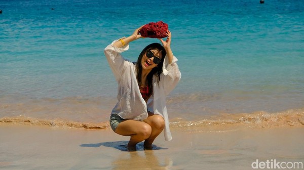 Potret Pink Beach di Pulau Komodo yang Jadi Juara Pantai Terindah di Dunia