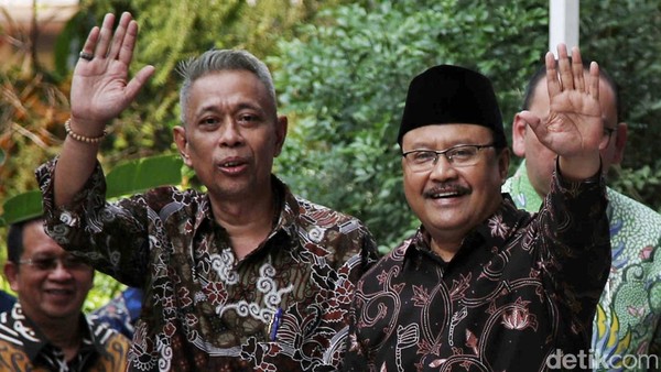 Potret Kompak Gus Ipul dan Agus Jabo Sapa Pegawai Kemensos