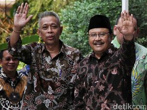 Potret Kompak Gus Ipul dan Agus Jabo Sapa Pegawai Kemensos