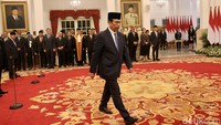 Lalu, Muhadjir Effendy sebagai Penasihat Khusus Presiden Urusan Haji, Politikus PAN Zita Anjani sebagai Utusan Khusus Presiden Bidang Pariwisata, hingga Luhut Bindsar Panjaitan sebagai Penasihat Khusus Presiden Bidang Digitalisasi dan Teknologi Pemerintahan.