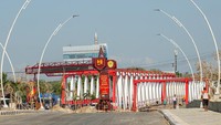 Progres pembangunan Jembatan Kembar Liliba sepanjang 140 meter dan lebar 9 meter yang dibangun Kementerian PUPR melalui BPJN NTT menggunakan dana APBN dengan nilai kontrak Rp 72 miliar untuk mengurangi kemacetan lalu lintas tersebut telah mencapai 90 persen. 