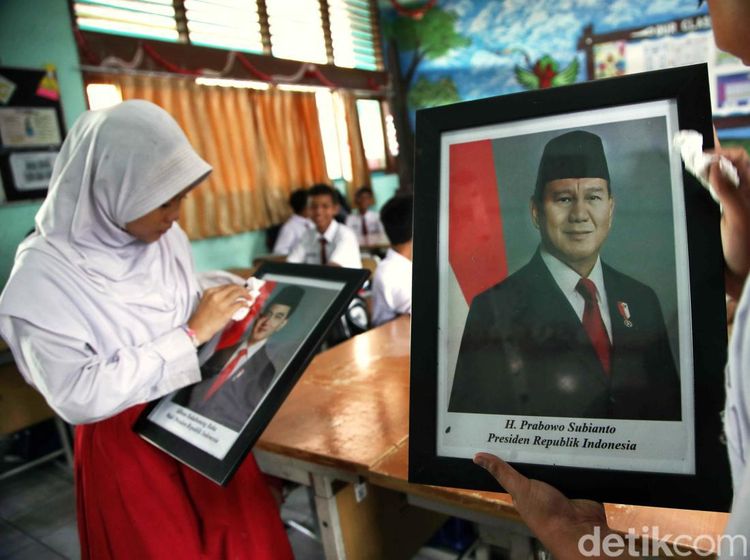 Saat Siswa SD Mengenal Presiden-Wakil Presiden Lewat Foto