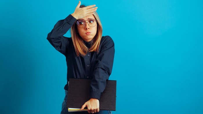 Masih Muda Sudah Sering Lupa? Ini 5 Kemungkinan Penyebabnya