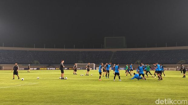 Aleksandar Rankovic dan Song Ui-yong.