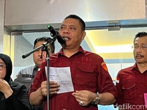 Intip Garasi Dirdik Jampidsus yang Disebut Pakai Jam Tangan Mewah