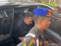Hakim Heru yang Terjaring OTT Kejagung Tiba di Kejati Jatim