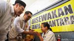 Potret RK-Suswono Blusukan ke Glodok