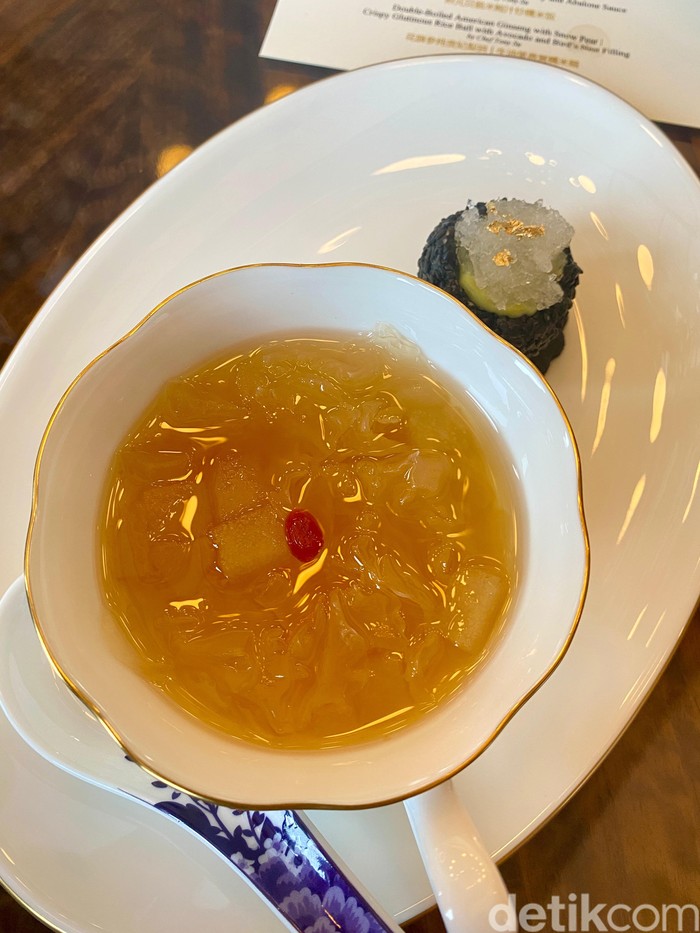 Spesial 8 Hidangan Set Menu Kanton Racikan Chef Resto Bintang Michelin Spesial 8 Hidangan Set Menu Kanton Racikan Chef Resto Bintang Michelin