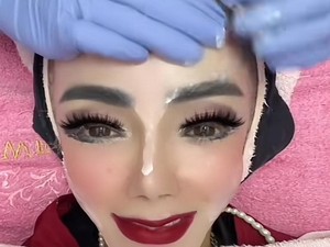 PNS bak Barbie Berdagu Lancip Perawatan Tak Hapus Makeup, Viral Jadi Sorotan