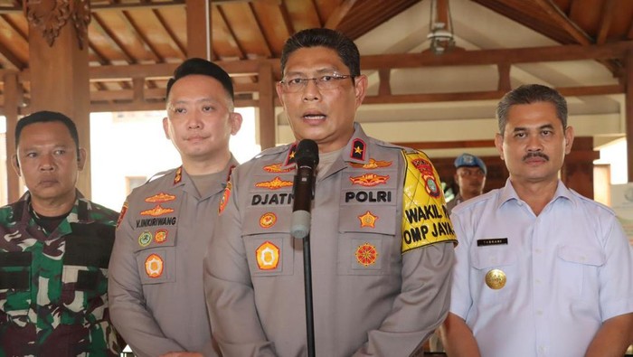 Wakapolda Metro Jaya Brigjen Djati Wiyoto saat memimpin peluncuran program PencegahanCETAR di Global Islamic School, Serpong, Tangerang Selatan, Rabu (23/10/2024). Foto: Dok. istimewa