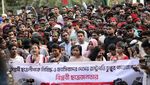 Warga Bangladesh Ramai-ramai Kepung Istana Presiden, Ada Apa?
