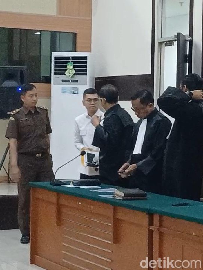 Yudha Arfandi di sidang kasus pembunuhan Dante.