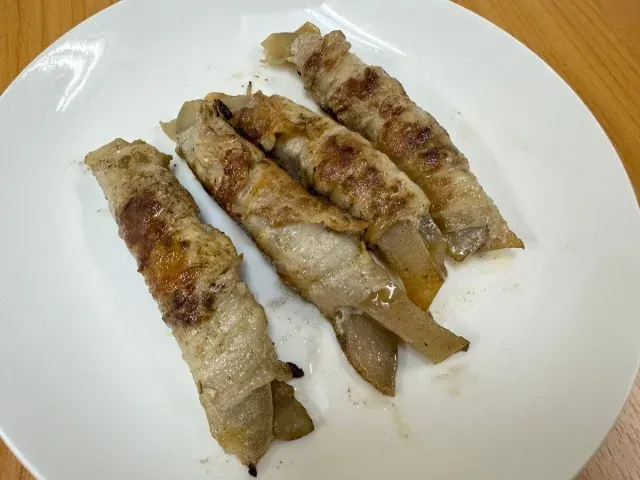Akebi, Buah Ungu Terang yang Cocok Jadi Hidangan Gurih
