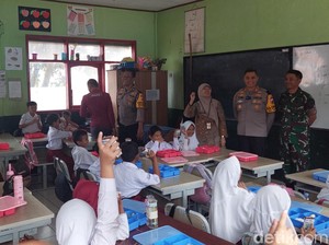 Anak Dapat Makanan Gratis Bergizi, Ortu Senang Pengeluaran Berkurang