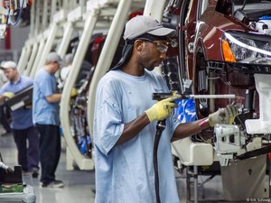 Ancaman Sanksi Perdagangan Trump Guncang Otomotif Jerman