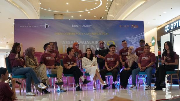 Para cast Assalamualaikum Beijing 2.