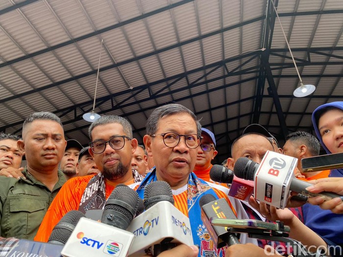 Cagub Jakarta nomor urut 3, Pramono Anung. (Kurniawan/detikcom)