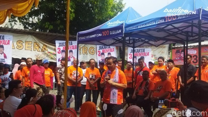 Cagub Jakarta, Pramono Anung, berharap Rusun Tanah Abang dikelola Pemprov DKI agar  masuk pembahasan musyawarah perencanaan pembangunan (musrembang). (Kurniawan F/detikcom)