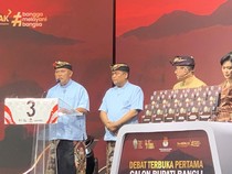 Giri-Brata Komitmen Bangun Bangli dari Desa dan Kelurahan