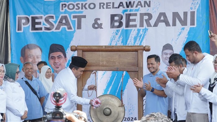 Deklarasi BERANI dan PESAT untuk Cabup ASRI dan Cagub Ahmad Luthfi-Taj Yasin, Kamis (24/10/2024).