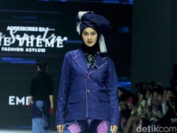 Foto Paula Verhoeven Jadi Model, Pagi Sidang Cerai, Malam Fashion Show