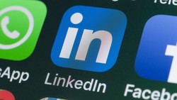 Pria Ini Jadi Detektif di LinkedIn, Temukan 60 Ribu Loker Palsu
