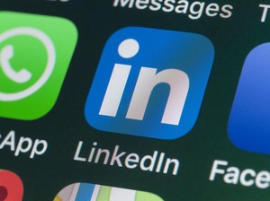Pria Ini Jadi Detektif di LinkedIn, Temukan 60 Ribu Loker Palsu